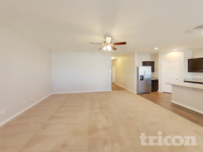 Photo - 37334 W Capri Ave