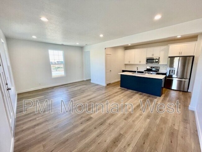 Photo - 1386 Copper Sky Dr