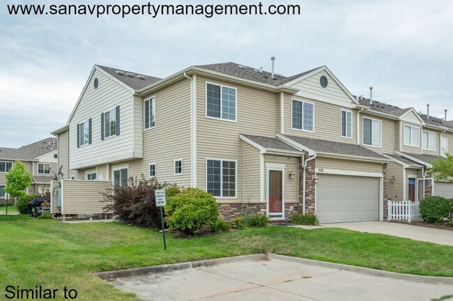 Building Photo - "Charming Family Haven: 2-Bed, 1.5-Bath Home with Versatile Loft in Prime Location"