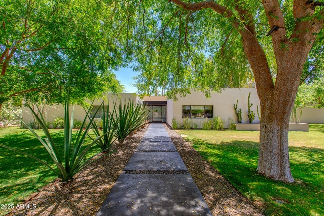 Building Photo - 3601 N 55th Pl Rental