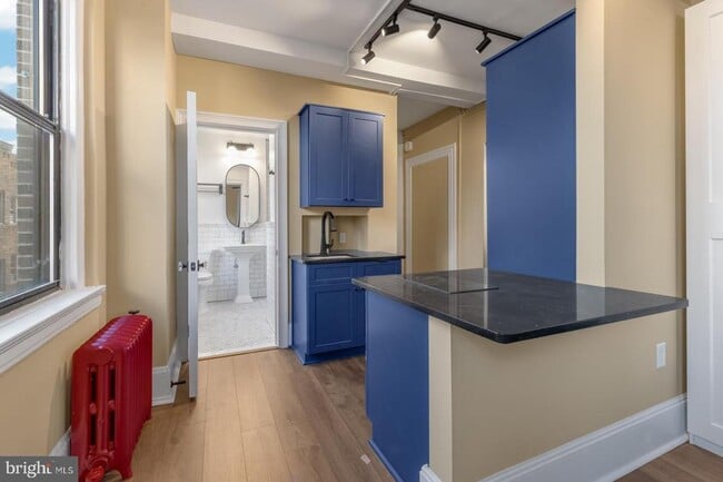 Photo - 1324 Locust St Unit 827