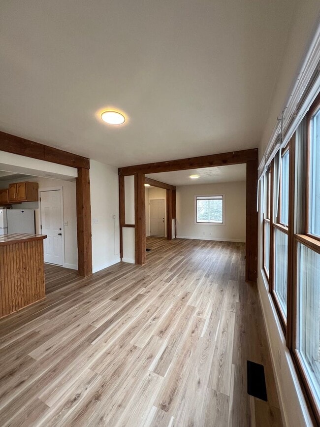 Photo - 835 Waugoo Ave Unidad 835 Waugoo