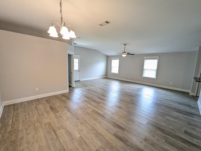 Photo - 1651 Ponderosa Dr