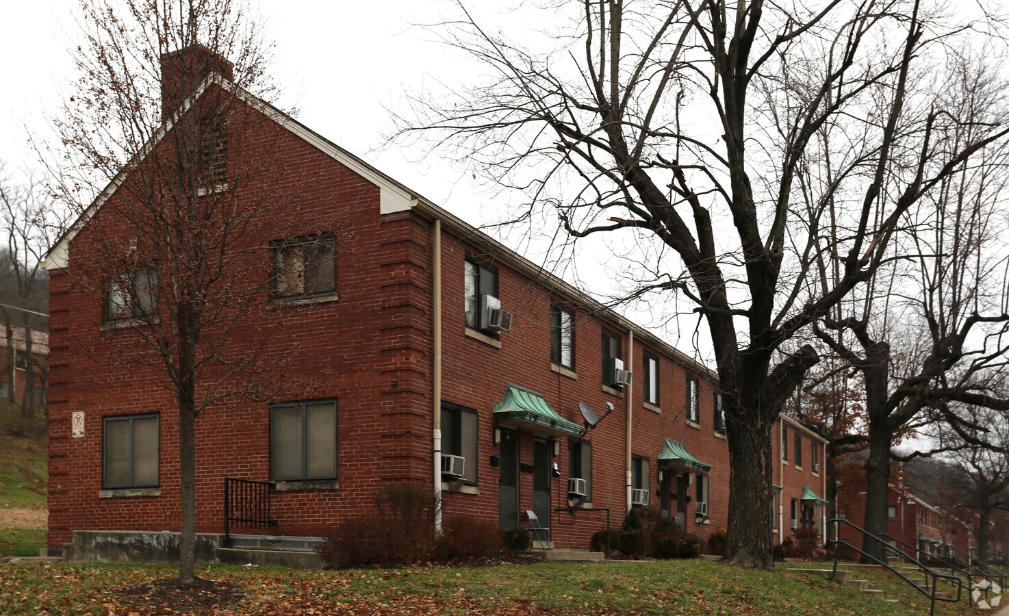 Photo - Latonia Terrace Apartments