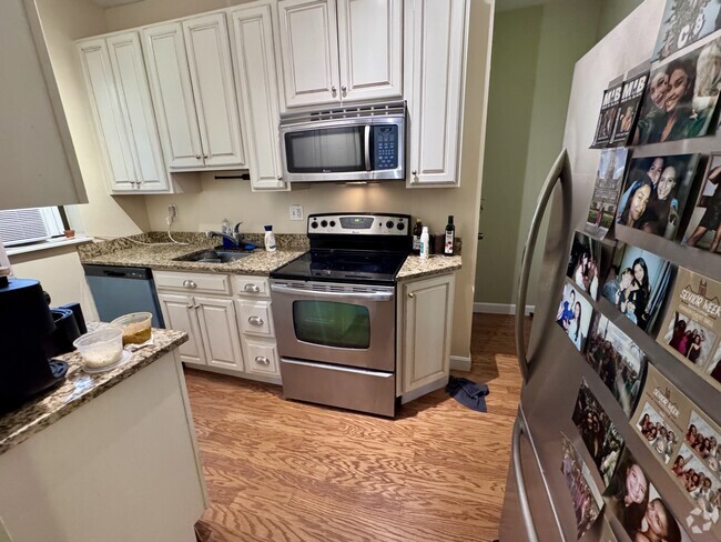 Building Photo - 317 Summit Ave Unit 3 Rental
