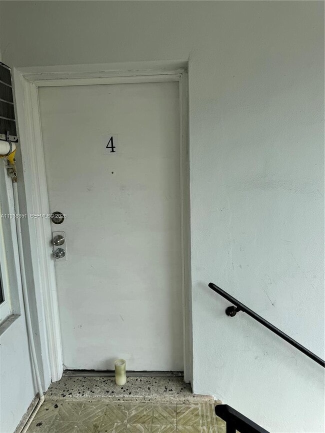 Photo - 1861 NW 19th St Unit 4