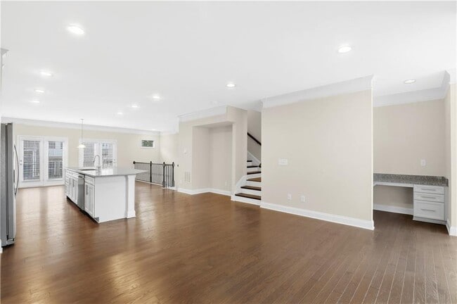 Photo - 1940 Discovery Park Ln