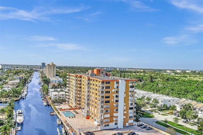 Photo - 2450 NE 135th St Unit 209