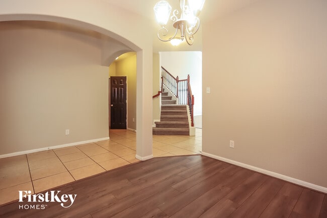 Photo - 17214 Kobuk Valley Cir