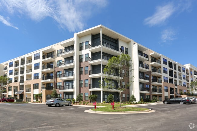 Reserve Decatur Apartments