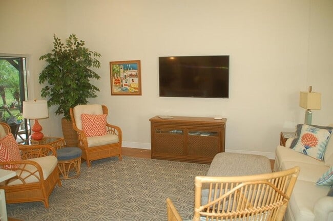 Photo - 16450 Riverwind Dr