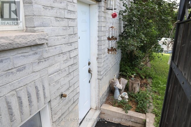 Photo - 1212 Fox Hill St