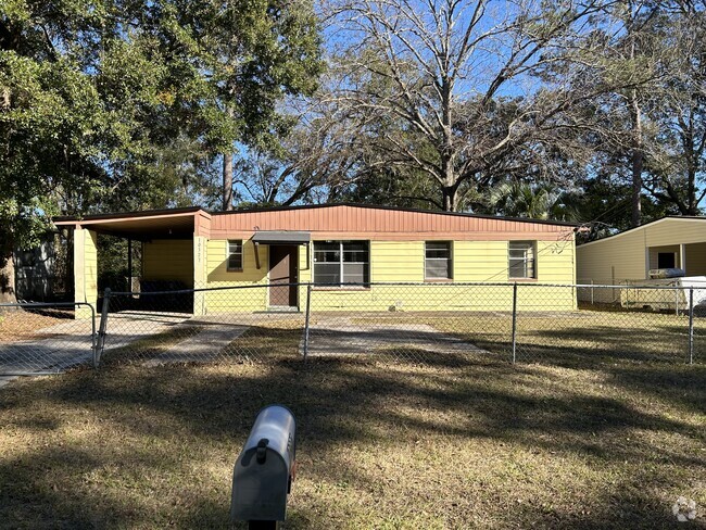 Building Photo - 10327 Haverford Rd Rental