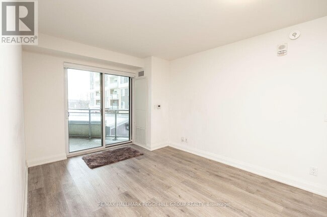 Photo - 58 Lakeside Ter Unit 201