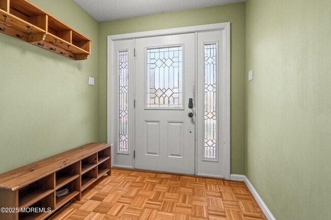 Photo - 72 Whalepond Rd