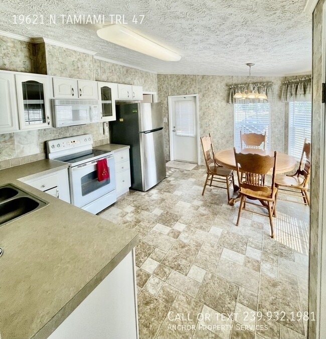 Photo - 19621 N Tamiami Trl