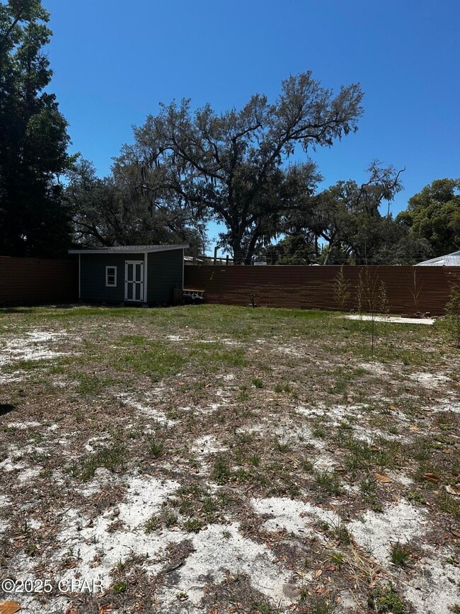 Photo - 1105 Hickory Ave