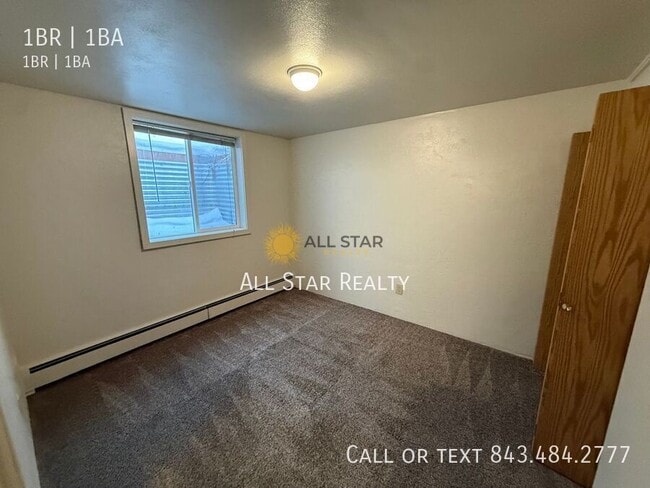 Photo - 433 E Dowling Rd Unit 2