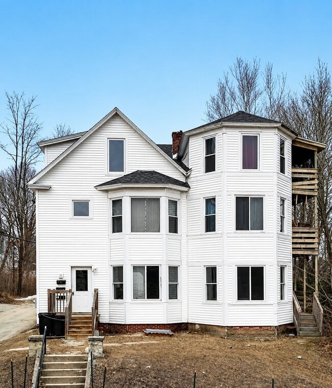 Photo - 76 Maine Ave