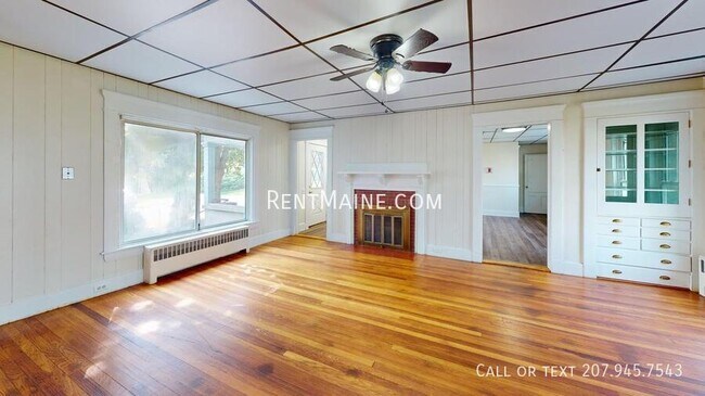 79 Fourth St. apt-3