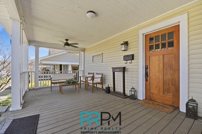 Photo - 24 Tindal Ave