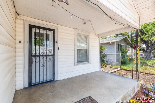 Photo - 226 W Harding Blvd