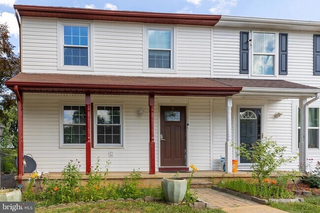 Photo - 178 Stonegate Dr