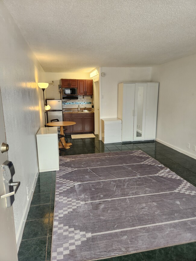 Photo - 7900 S Orange Blossom Trl Condominio Unidad 2025