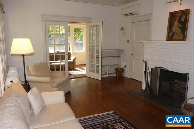 Photo - 6 Gildersleeve Wood