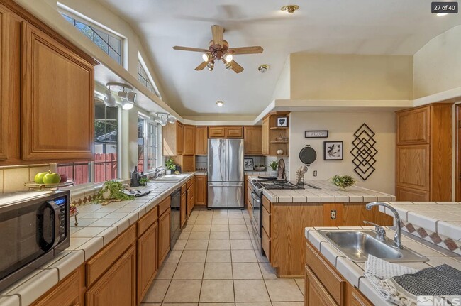 Photo - 225 Hunter Lake Dr