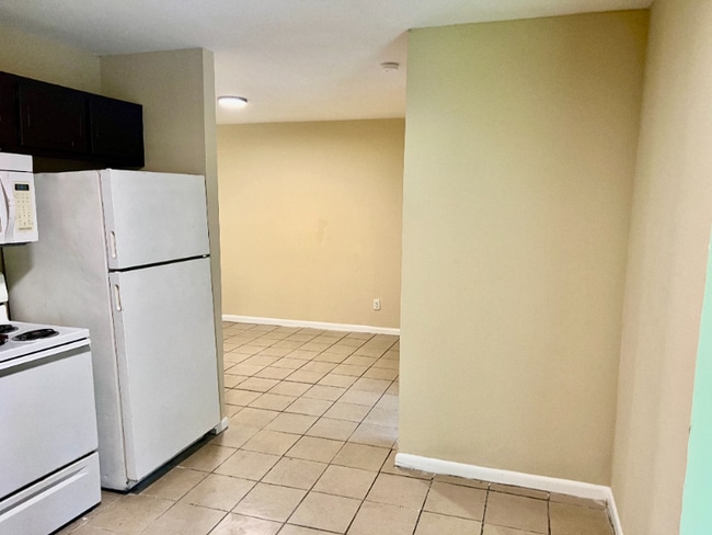 115 Issac Dr Unidad 115 B Issac Drive