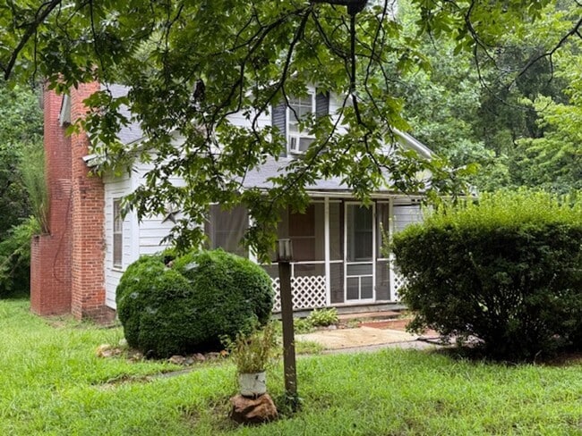 Photo - Three bedroom, 1 bath house in Western Ala...