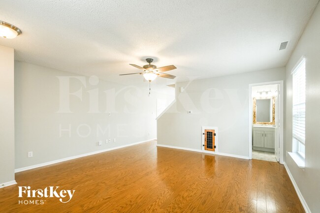 Photo - 14455 Black Farm Dr