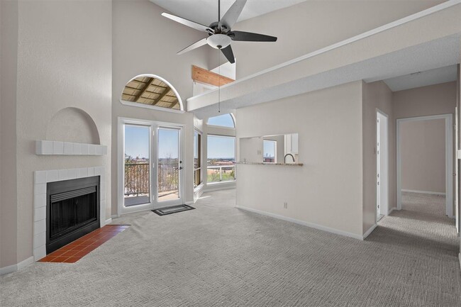 Photo - 3840 Far W Blvd Condo Unit 211