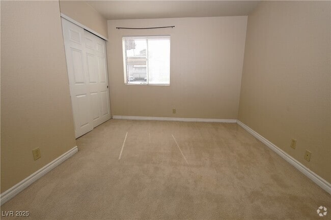 Building Photo - 5116 River Glen Dr Unit 225 Rental