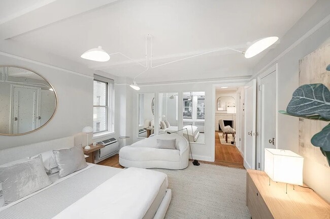 59 W 12th St Unit 7X