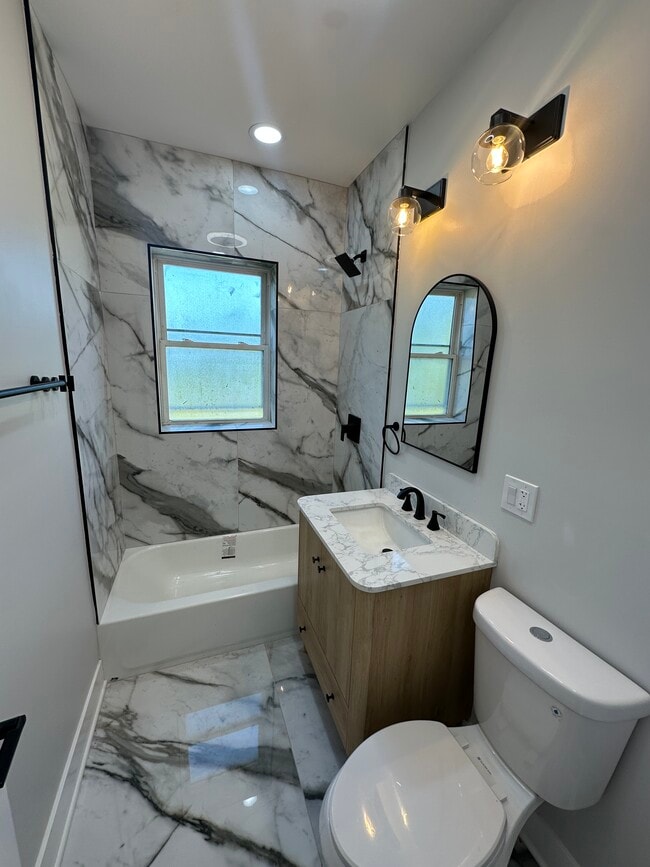 Photo - 7545 S Peoria St Unit 1