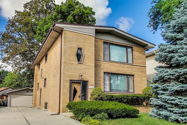 Building Photo - 1130 N Northwest Hwy Unit 1 Rental