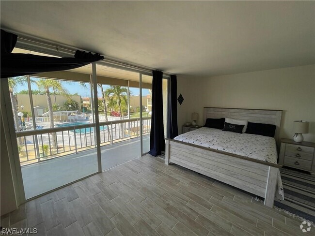 Building Photo - 1612 SE 28th Terrace Rental