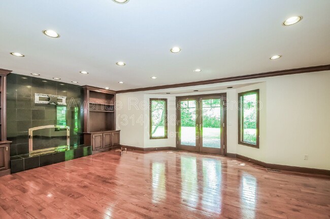 Photo - 13468 Cedar Bridge Rd