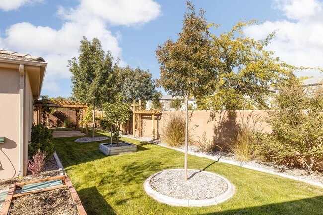 Photo - 2713 E 430 N