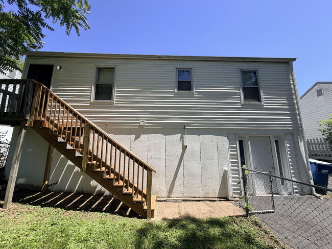 Photo - **MOVE-IN SPECIAL**