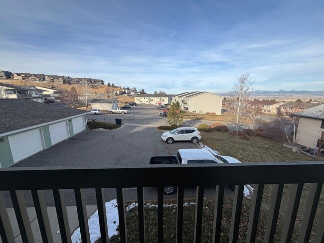 Photo - Cute 2 Bed 1 Bath Apartment, with Garage, and Wash/Dryer Included!!