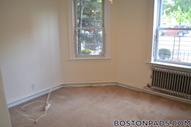 Photo - 518 Cambridge St Unidad 1