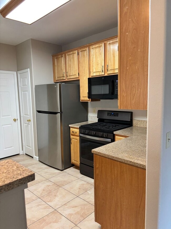 Photo - $2,000 PER MONTH FOR THIS GORGEOUS CONDO - AVAILABLE IMMEDIATELY- 2 BEDROOM, 2 BATH UPSTAIRS UNIT... Unit 1624