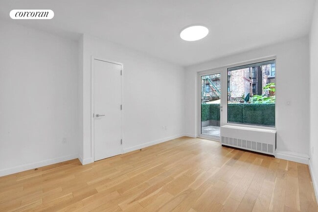 Photo - 111 E 115th St