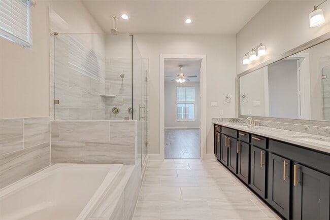 Photo - 5838 E Post Oak Ln