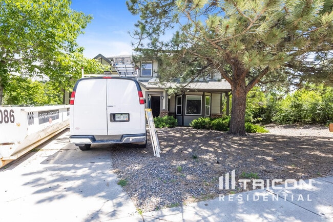 Building Photo - 6455 Montarbor Dr Rental