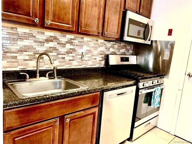 Photo - 376 Concord Ln