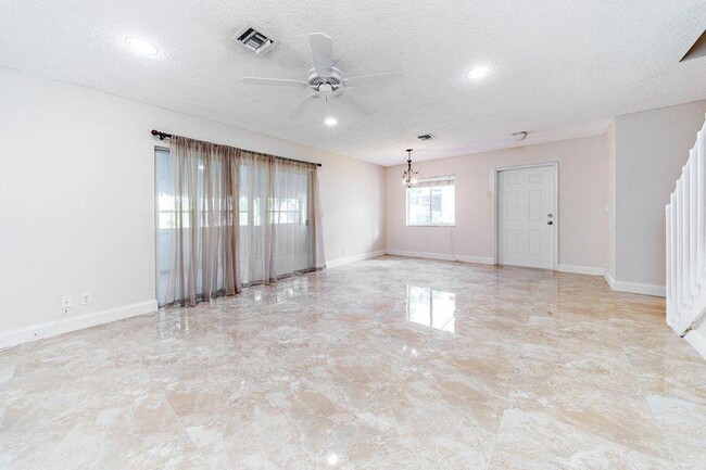 Photo - 1335 SW 48th Terrace